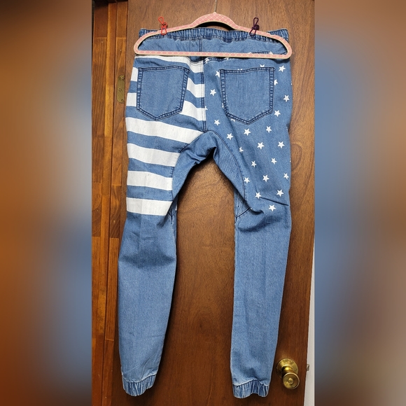 NWOT.  Track 23 womens jeans.  XL.  (923) - Picture 3 of 3